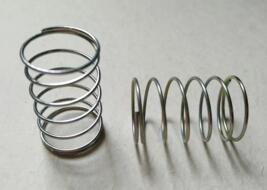 ���s����