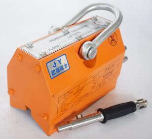 �������P