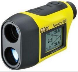 ����y���x