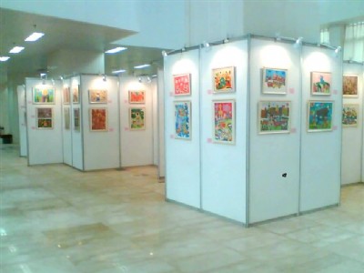 �W(xu��)У��(sh��)��(hu��)չ�� ������(d��ng)�V��������չ��(hu��)������չ��