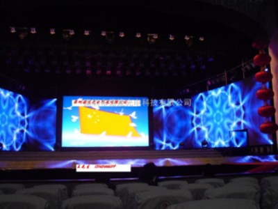 ����led�@ʾ��<��Ѹ���>����led�@ʾ���ИI(y��)�I(l��ng)����n01