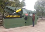 �����������͏U�F�����{�~(y��)���ЙC(j��)�r(ji��)��