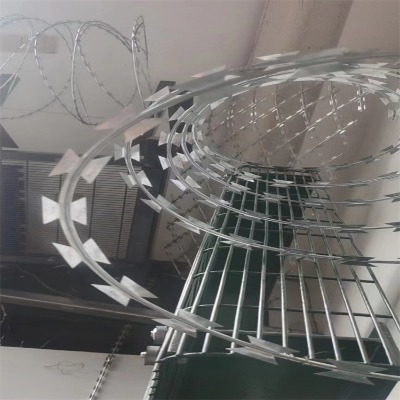 �ӱ����ܵ�Ƭ���K�S�Һ��J�u�O�z���o���x�̾W�����F·���o���K