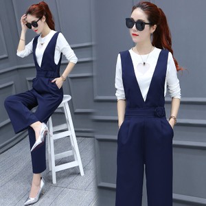 ����Ů�b �r��Ů�b���е�һƥ���R