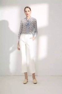 ����r��Ů�b ����Ů�b�c���Ј�