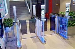 單位測溫刷臉考勤終端