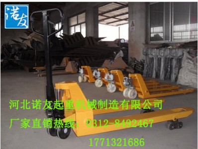 ��ţ��܇�������F؛ ���е�ţ��܇�ԃr�ȸ�