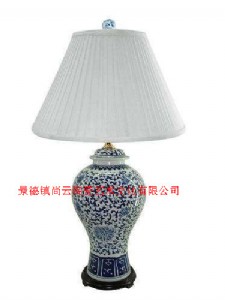 景德鎮(zhèn)尚云-陶瓷臺燈定制批發(fā)