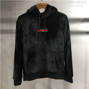 ��������ֱ�N�r�к��WƷ�����b���l(f��)؛Դ����