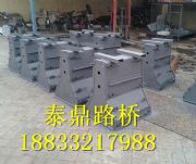 高速隔離墩模具廠家直銷/高速隔離墩模具模具尺寸