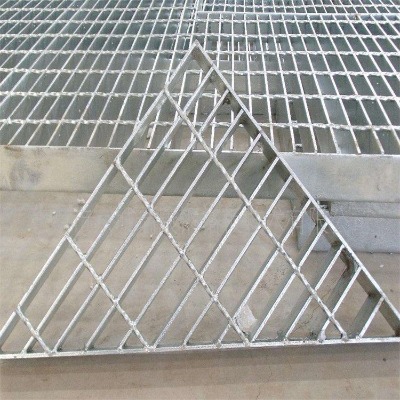 �����������̤���凊�����̤���凊��W���