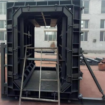 �A(y��)�ƹ���ģ��