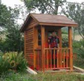 防腐木景區(qū)崗?fù)ぃ栏緞e墅崗?fù)? /></div>
<div id=