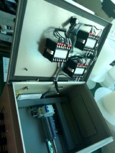 ��Һλ�����S�ң���Һλ�����S��