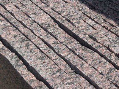 �Ļ�ʯ�S���R��ʯ�ľGɫĢ��ʯ��܊�tʯ�ďS��