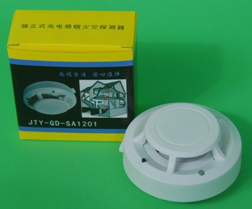 ���������������ʽ����̽�y(c��)�� ���Ђ�����