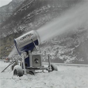 �Ϸ��ߜ���ѩ�C �F؛���l��ѩ�C�r��