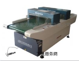 �p̽�^�zᘙC��