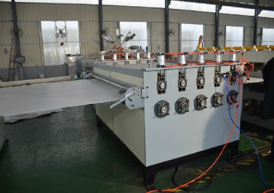 新型高產pp萬通板生產設備萬通格子板設備