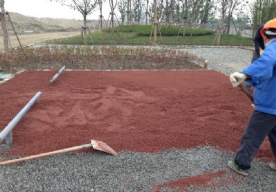 �Ϸ�͸ˮ���������l�r