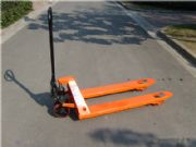 �Ϻ��֖|�����(zh��n)����(y��ng)2���ք�(d��ng)Һ�����\(y��n)܇���r(ji��)�񹫵��|(zh��)����