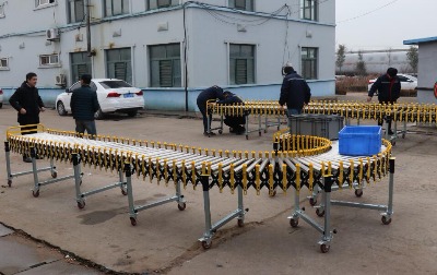 �S��ֱ������߅����s�LͲݔ�͙C