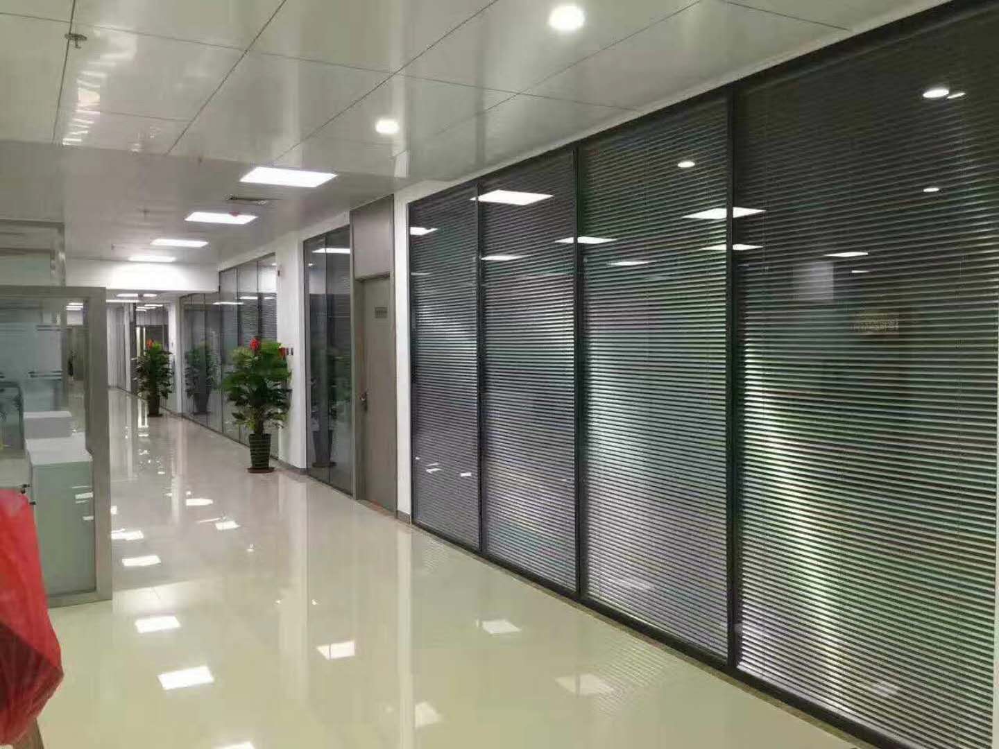 高隔間,高隔斷,高隔墻,高間隔斷,高間隔墻