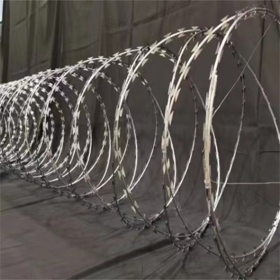 河北蛇腹型刀片刺繩廠家供應銅陵刺刀圈黃山體育場刺絲滾籠