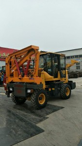 �S��ֱ�N�r(n��ng)�幫·���o(h��)�ڴ򘶙C(j��) С��Һ�����������C(j��)�F(xi��n)؛