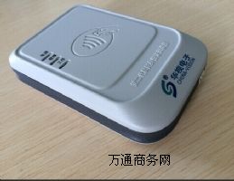 �Aҕ�{�������C��x�� CVR-100B