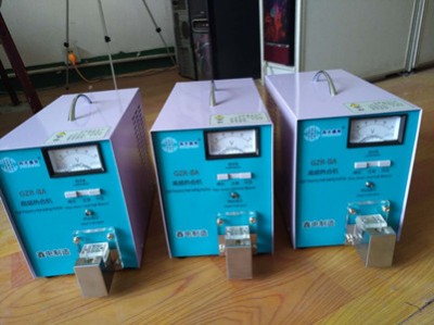 東莞熱水袋高頻焊接機 血袋膠管高頻熱合機